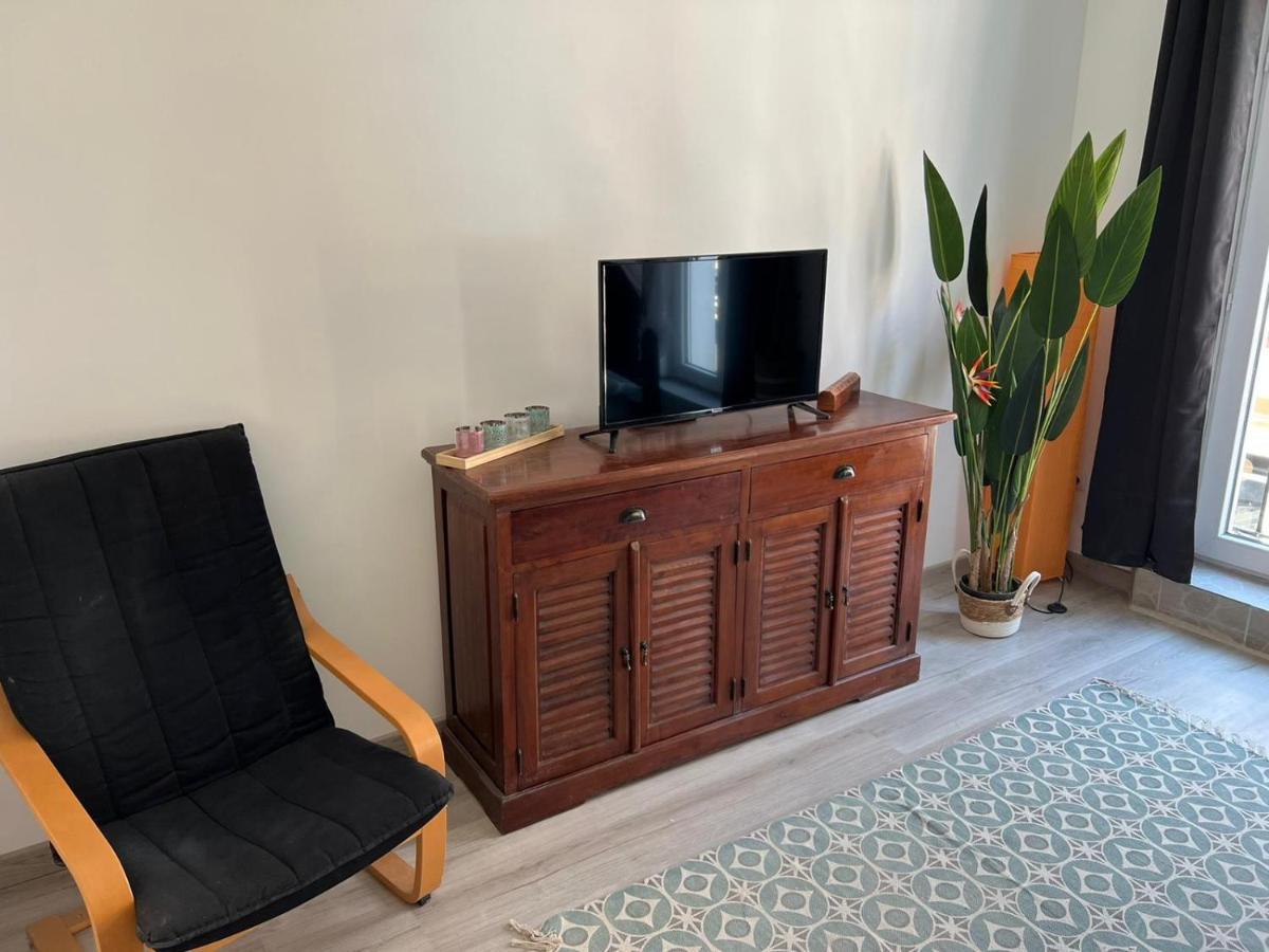 Apt A Africa, 30M2, Centre, Balcon Valenciennes Eksteriør bilde